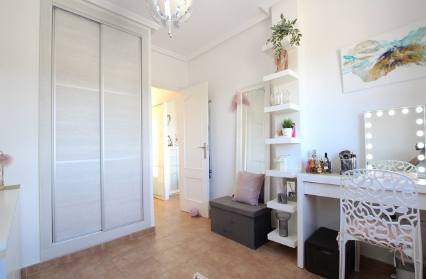 Resale - Detached House / Villa - Guardamar del Segura - El Raso