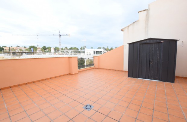 Resale - Townhouse - Algorfa - La Finca Golf Resort