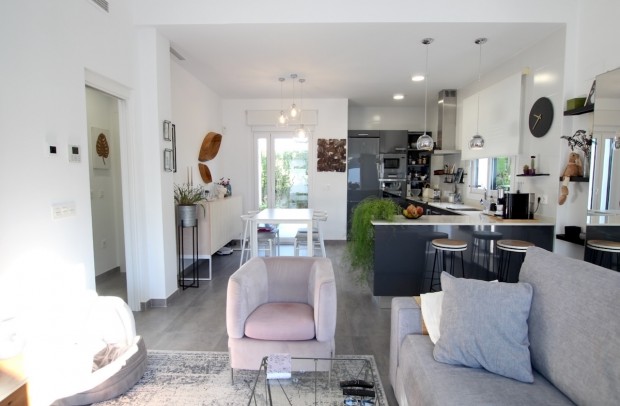 Revente - Detached House / Villa - Benijófar - Benijofar