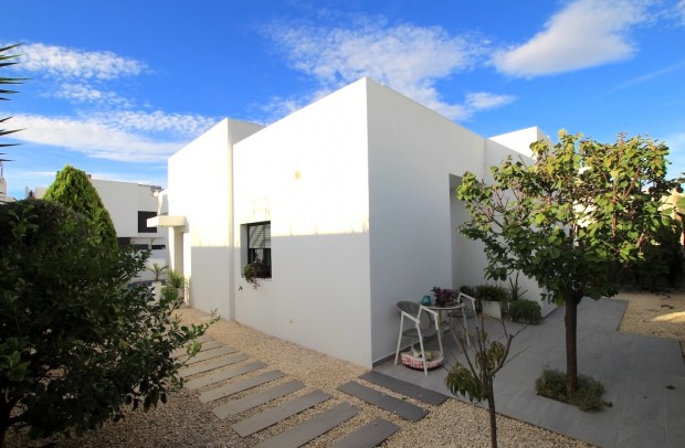 Revente - Detached House / Villa - Benijófar - Benijofar