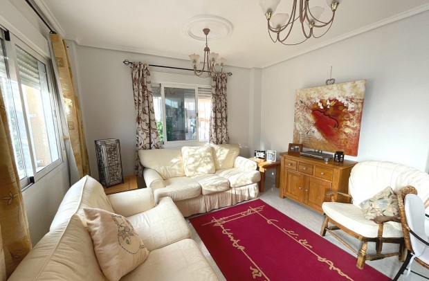 Resale - Detached House / Villa - Ciudad Quesada