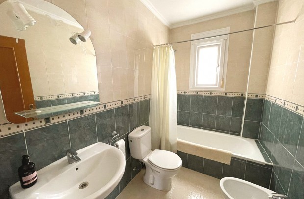 Resale - Detached House / Villa - Ciudad Quesada