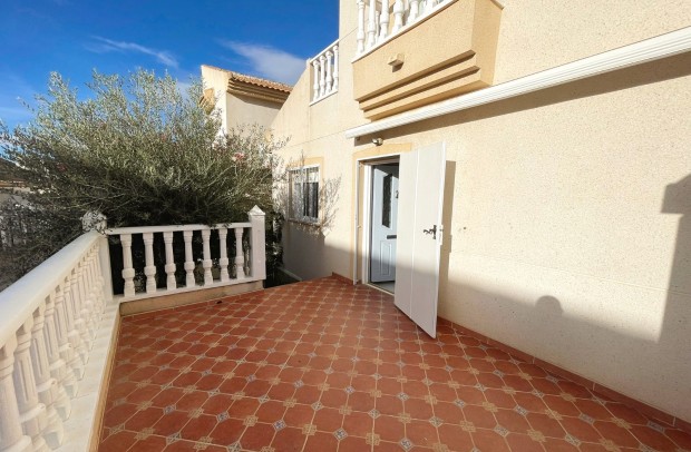 Resale - Detached House / Villa - Ciudad Quesada
