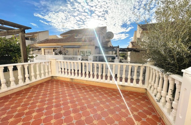 Resale - Detached House / Villa - Ciudad Quesada