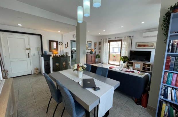 Resale - Apartment - Almoradí - centro