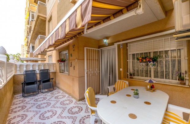 Resale - Apartment - Torrevieja - Center