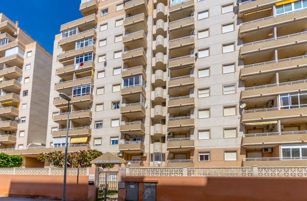 Resale - Apartment - Torrevieja - Center