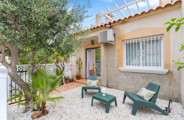 Resale - Townhouse - Villamartin - Monte Golf