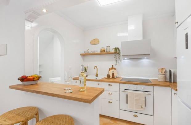 Resale - Townhouse - Villamartin - Monte Golf