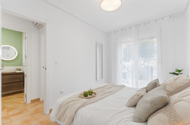 Resale - Townhouse - Villamartin - Monte Golf