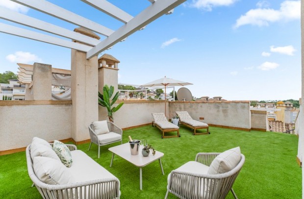 Resale - Townhouse - Villamartin - Monte Golf