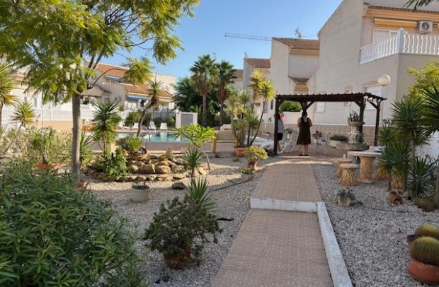 Resale - Detached House / Villa - Ciudad Quesada