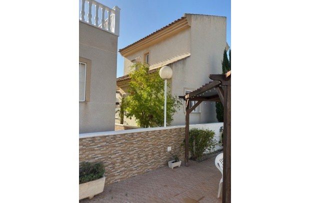 Resale - Detached House / Villa - Ciudad Quesada