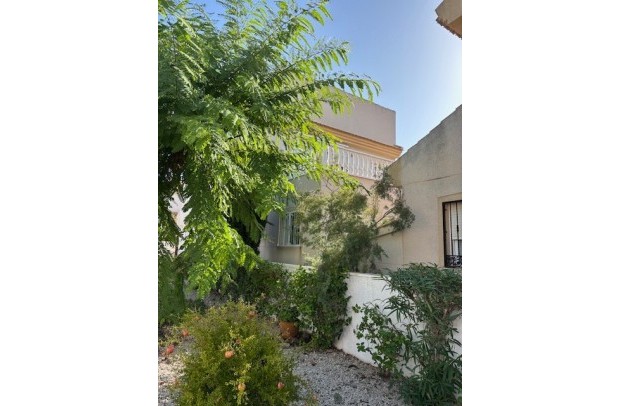 Resale - Detached House / Villa - Ciudad Quesada