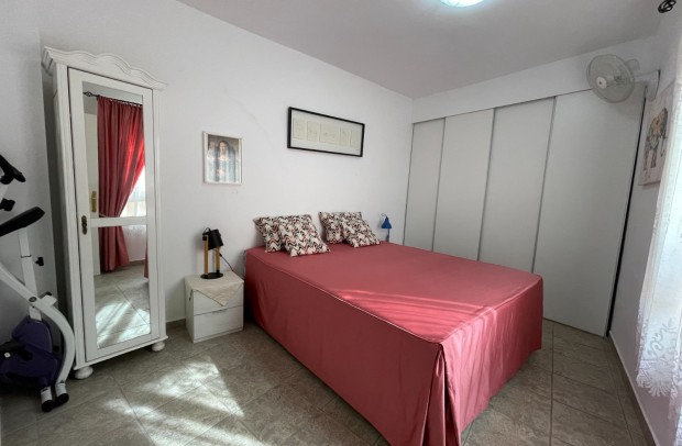 Resale - Apartment - Almoradí - centro