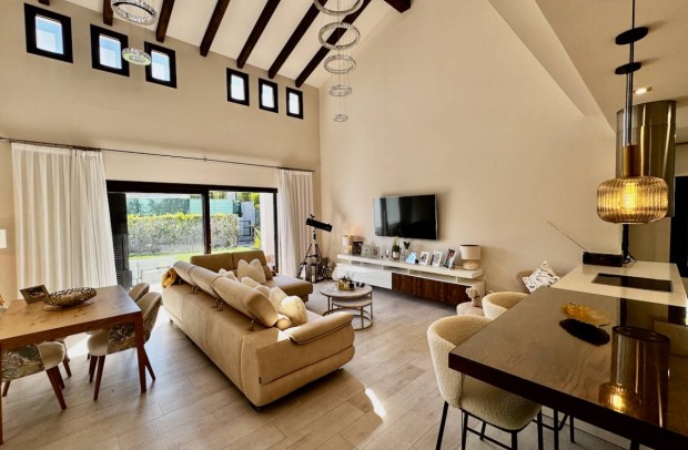 Resale - Detached House / Villa - Algorfa - La Finca Golf Resort