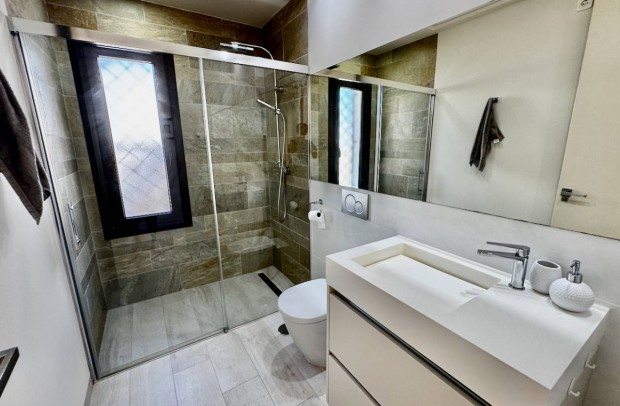 Resale - Detached House / Villa - Algorfa - La Finca Golf Resort