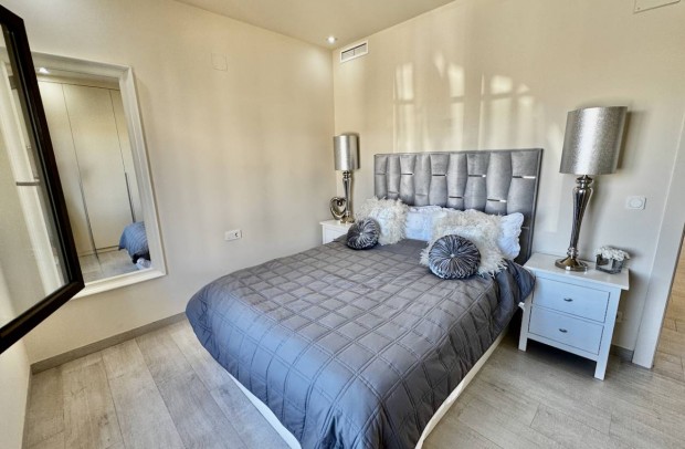 Resale - Detached House / Villa - Algorfa - La Finca Golf Resort