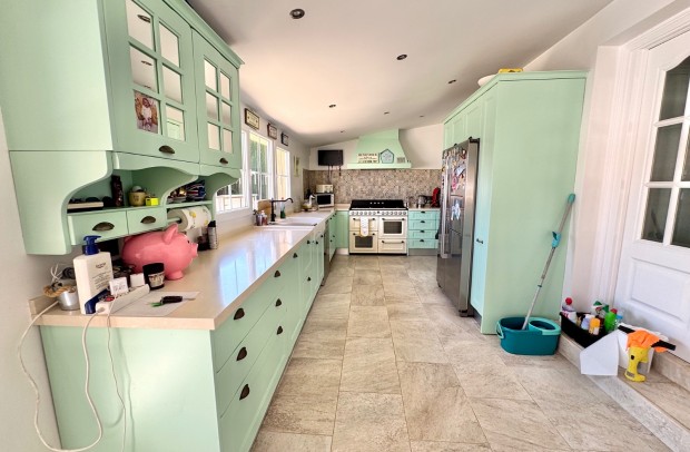 Resale - Country Property - Las Heredades