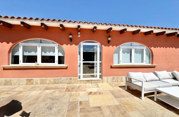 Resale - Country Property - Las Heredades