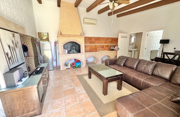 Resale - Country Property - Las Heredades