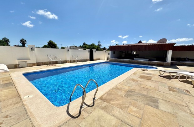 Resale - Country Property - Las Heredades