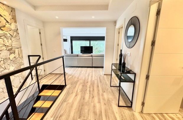 Reventa - Detached House / Villa - Ciudad Quesada