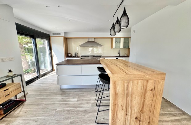 Reventa - Detached House / Villa - Ciudad Quesada