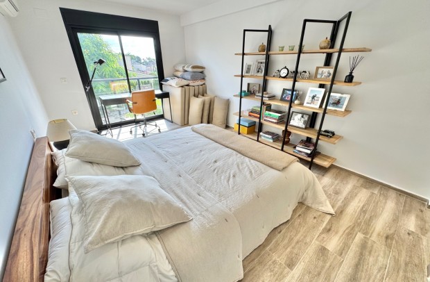 Reventa - Detached House / Villa - Ciudad Quesada