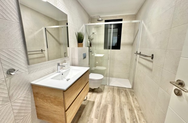 Reventa - Detached House / Villa - Ciudad Quesada