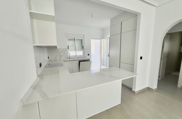 Resale - Detached House / Villa - Algorfa - Lo Crispin