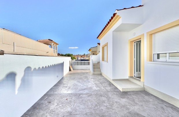 Resale - Detached House / Villa - Algorfa - Lo Crispin