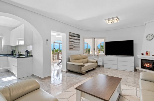 Resale - Detached House / Villa - Ciudad Quesada