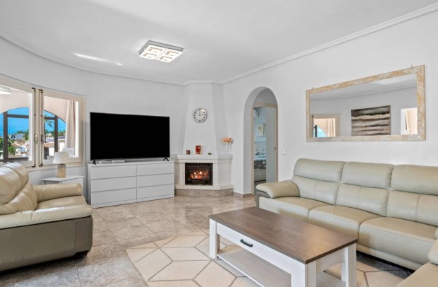 Resale - Detached House / Villa - Ciudad Quesada