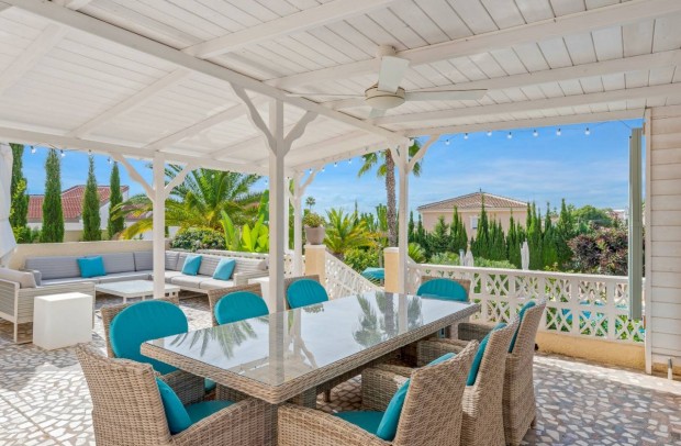 Resale - Detached House / Villa - Ciudad Quesada