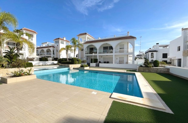 Revente - Apartment - Ciudad Quesada