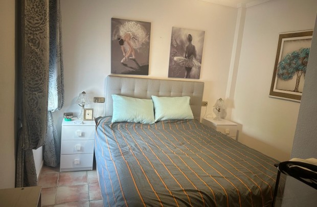 Resale - Chalet / Villa - Hondón de las Nieves - Urbaniz La Montañosa