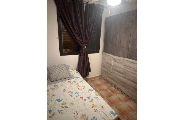 Resale - Chalet / Villa - Hondón de las Nieves - Urbaniz La Montañosa