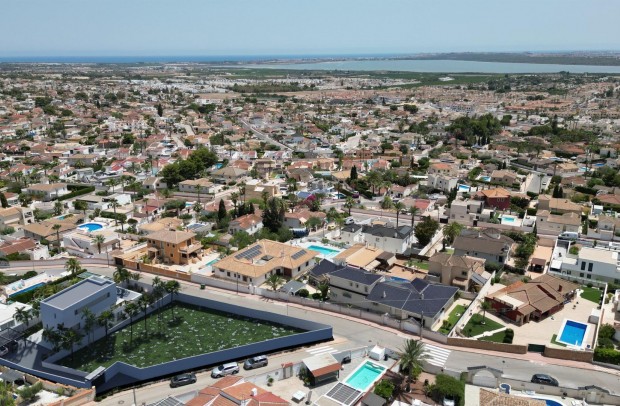 Nueva construcción  - Villa Detached - Ciudad Quesada