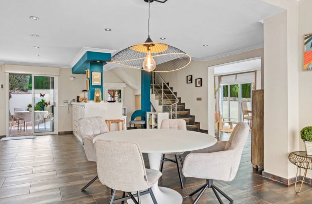 Resale - Detached House / Villa - Algorfa - Castillo de montemar