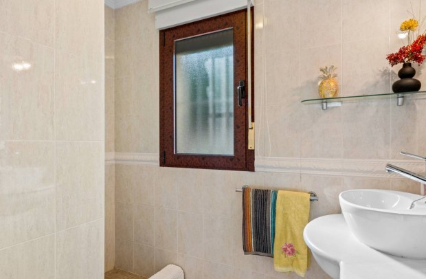 Resale - Detached House / Villa - Algorfa - Castillo de montemar