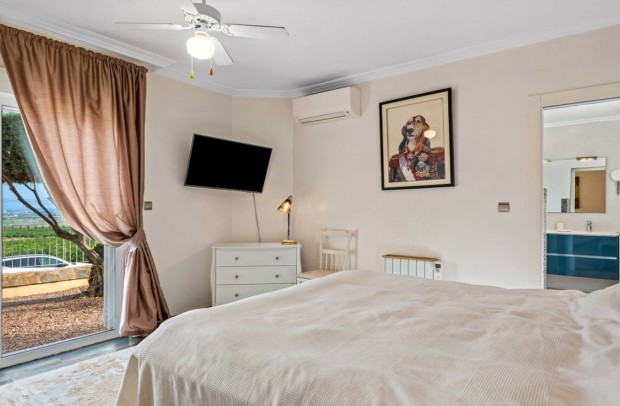 Resale - Detached House / Villa - Algorfa - Castillo de montemar