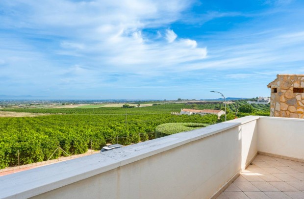 Resale - Detached House / Villa - Algorfa - Castillo de montemar