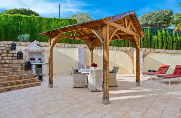 Resale - Detached House / Villa - Algorfa - Castillo de montemar