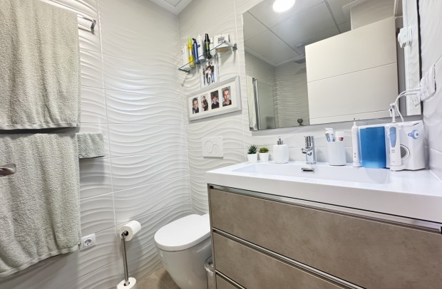 Reventa - Apartment - Villamartin - Villamartín