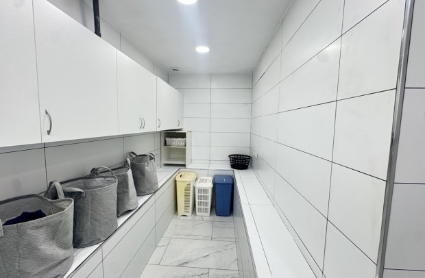 Resale - Detached House / Villa - San Miguel de Salinas