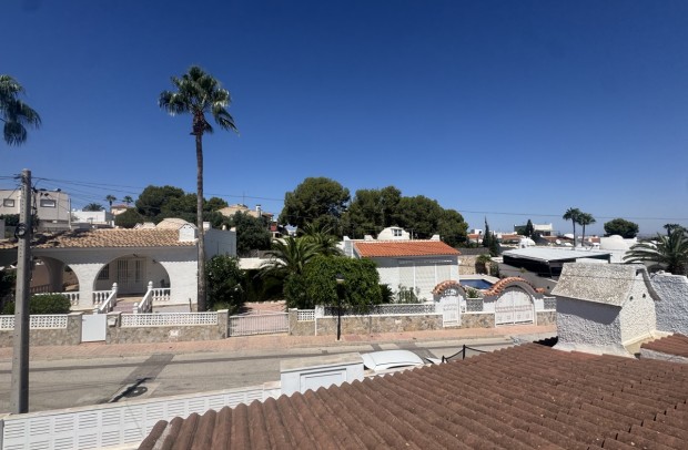 Revente - Detached House / Villa - Blue Lagoon