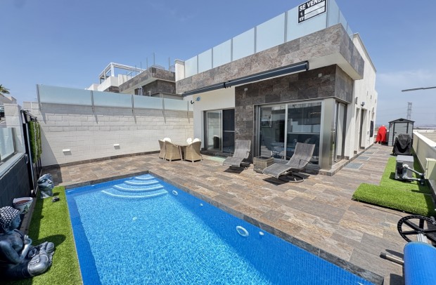Reventa - Detached House / Villa - Villamartin - Villamartín