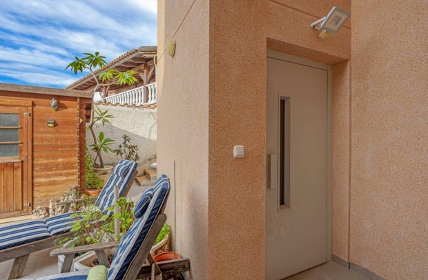 Resale - Detached House / Villa - Ciudad Quesada