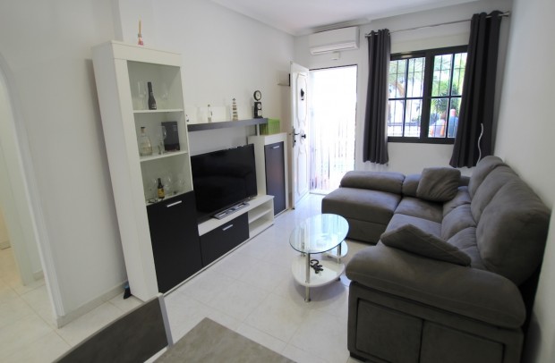 Reventa - Apartment - Punta Prima